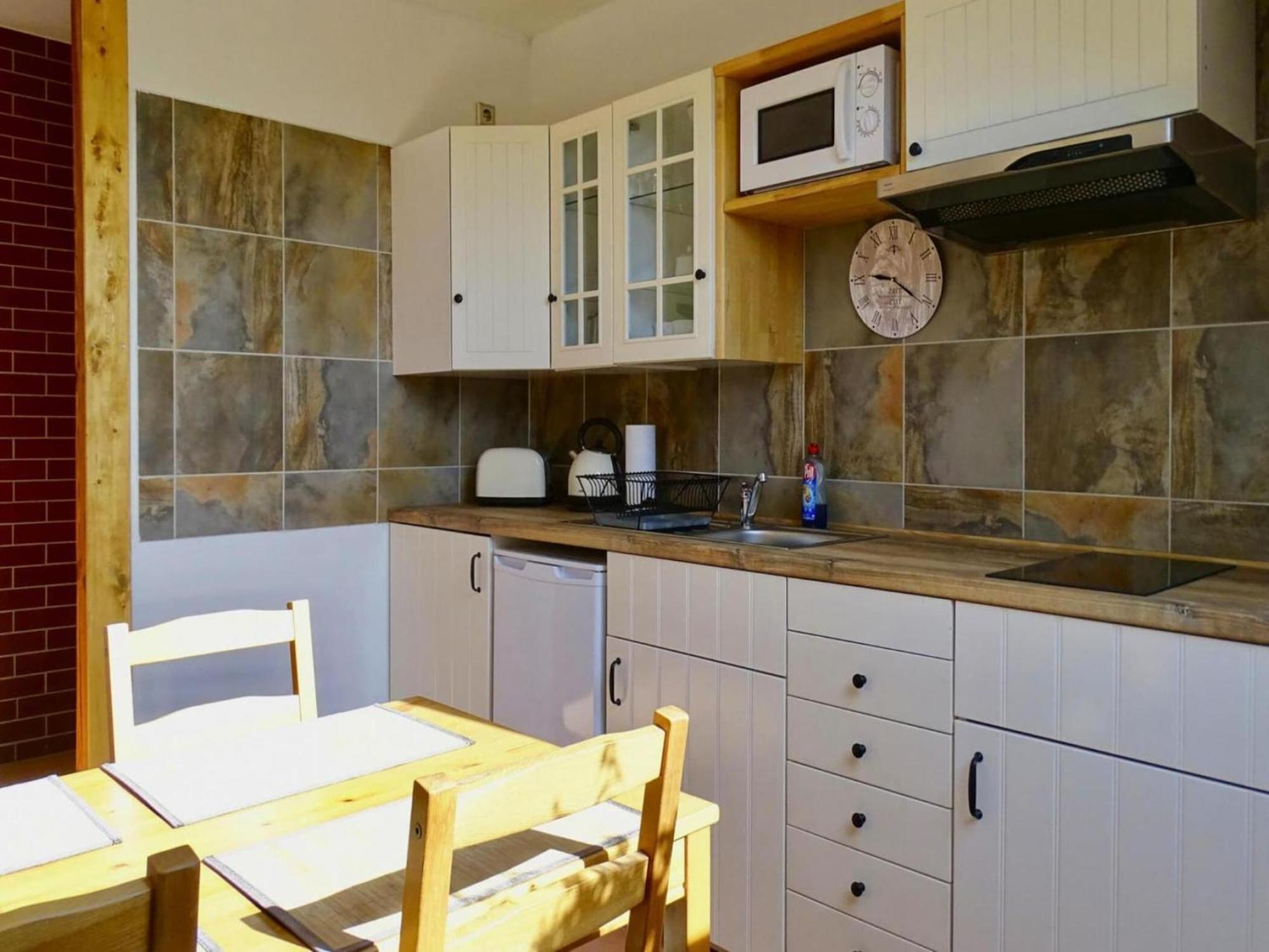 Farmstay Neuendorfkrug, Luetow Lutow Buitenkant foto