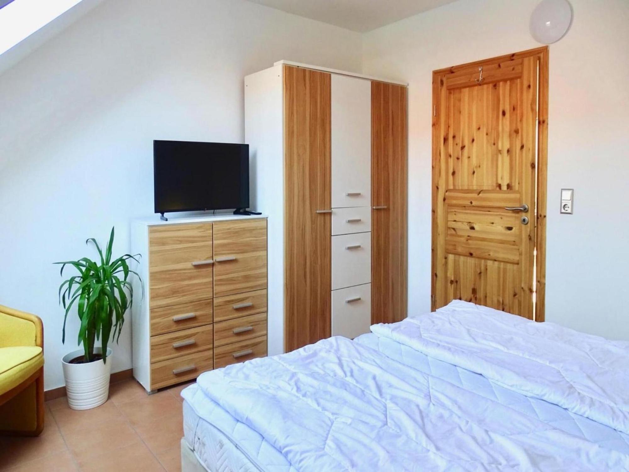 Farmstay Neuendorfkrug, Luetow Lutow Buitenkant foto